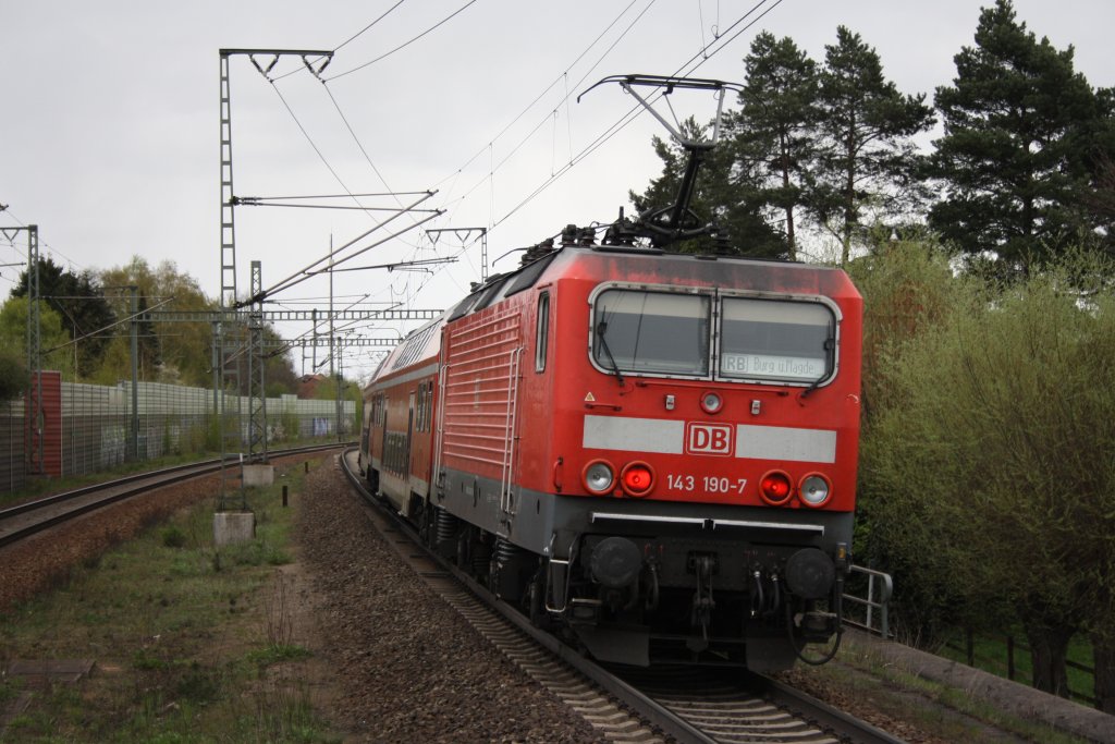 143 190 pendelte am 21.04.2010 mit ihren RB´s zwischen Braunschweig und Burg und zurck fotografiert in Braunschweig Weddel