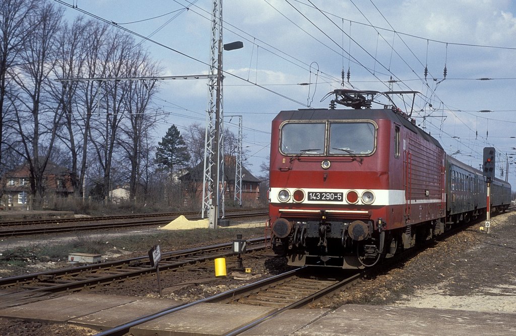 143 290  Ruhland  08.04.92