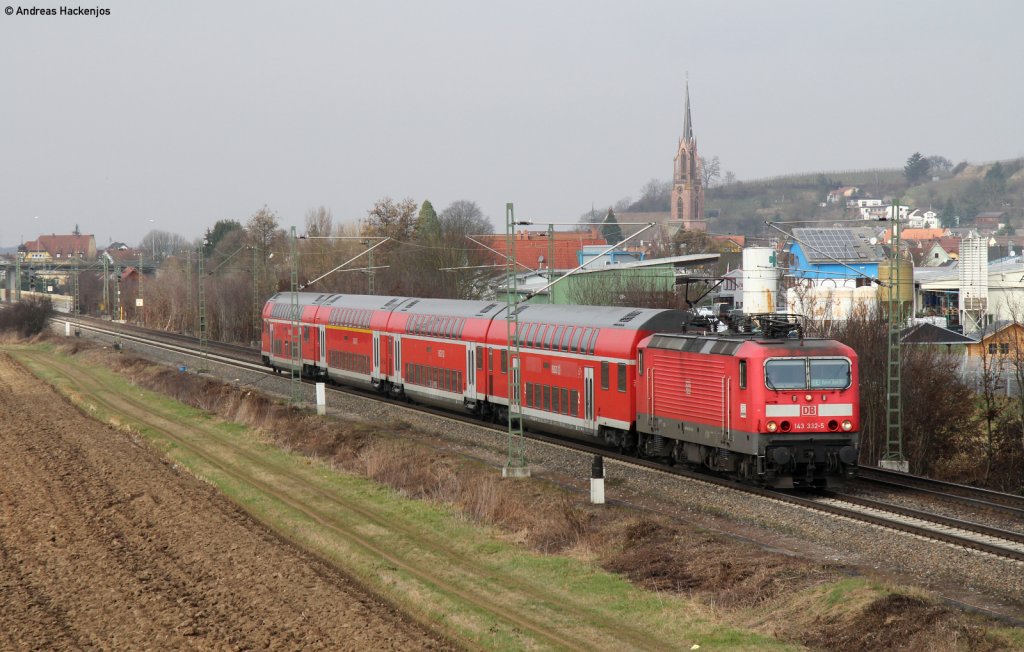 143 332-5 mit dem RE 26515 (Offenburg-Basel Bad Bf) bei Tenningen 19.2.11