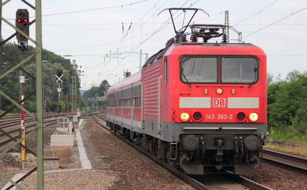143 362-2 DB bei Hochstadt/ Marktzeuln am 02.08.2012.