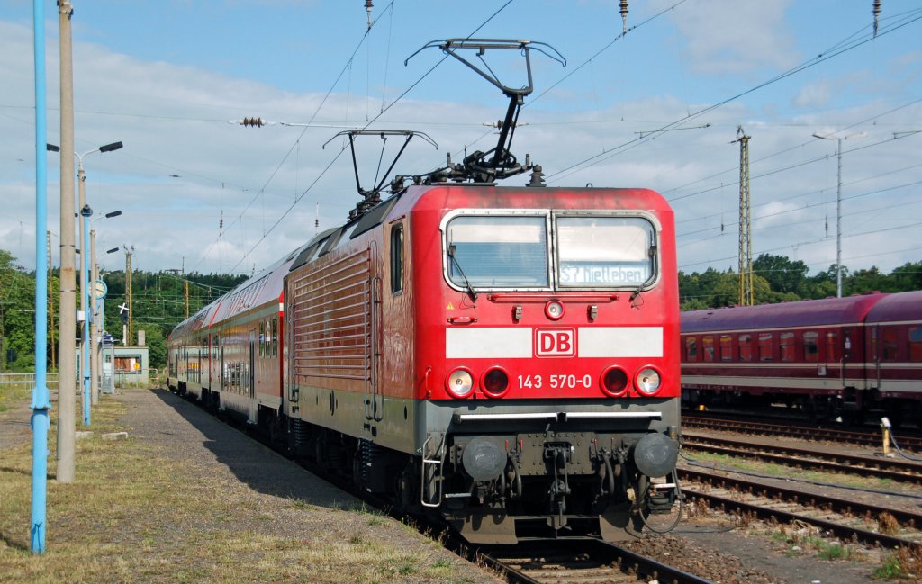 143 570 hat am 19.06.11 Halle-Nietleben erreicht und fhrt nun wieder zurck nach Trotha.