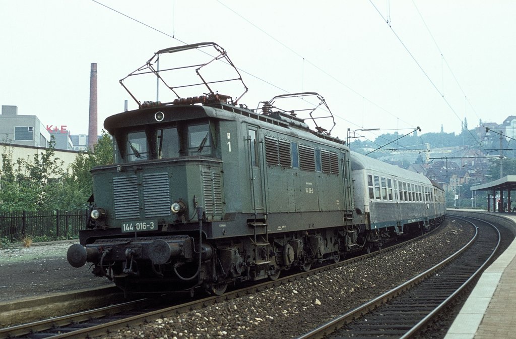 144 016  Stg. - Feuerbach  28.09.79