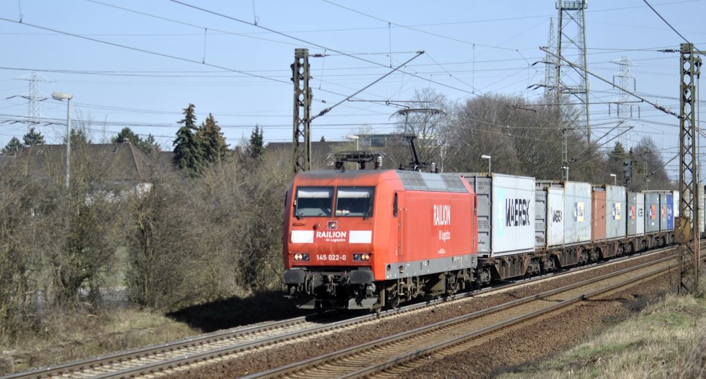 145 022-0 in Ahlten am 25.03.2012.