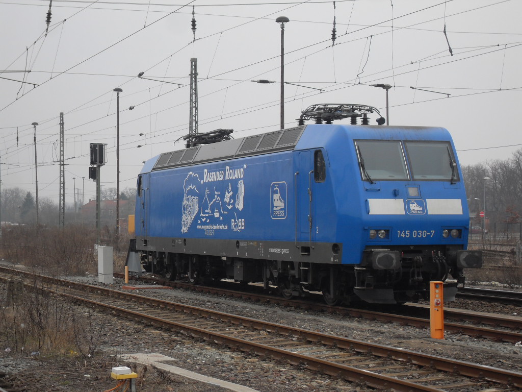 145 030 stand am 27.02.2011 in Stendal.