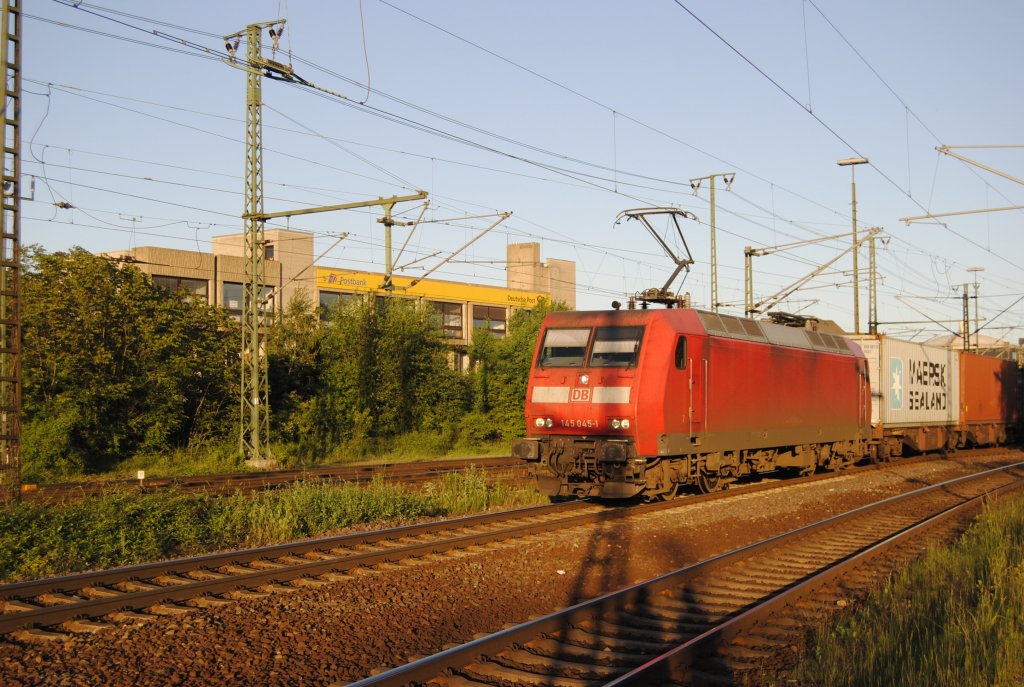 145 045-1 im Lehrte am 03.06.2010
