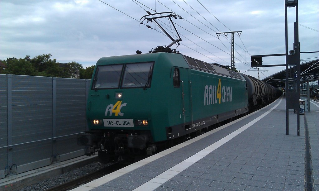145 CL-004 der Rail4Chem am 07.06.2012 in Erfurt Hbf. 
