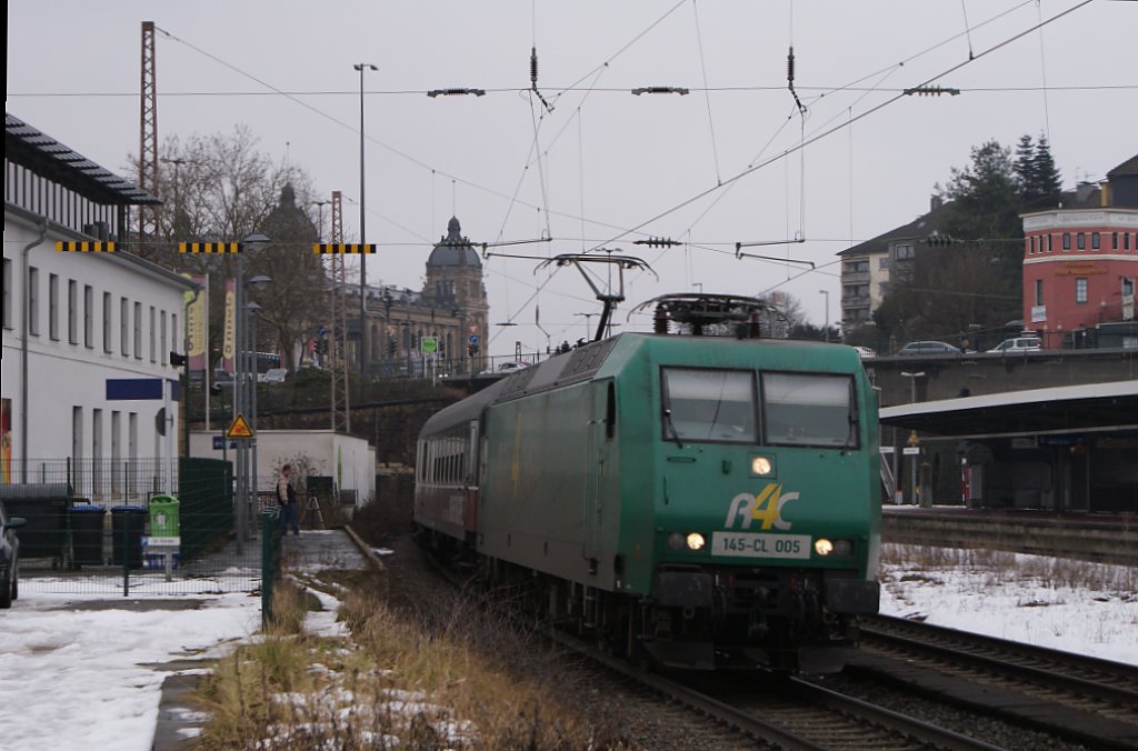 145-CL 005 mit eine Fuballsonderzug in Wuppertal Steinbeck am 06.02.10 Gru an den netten Tf !