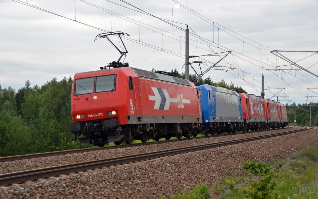 145-CL 012 fhrte am 22.07.11 einen HGK-Lokzug durch Muldenstein Richtung Wittenberg.