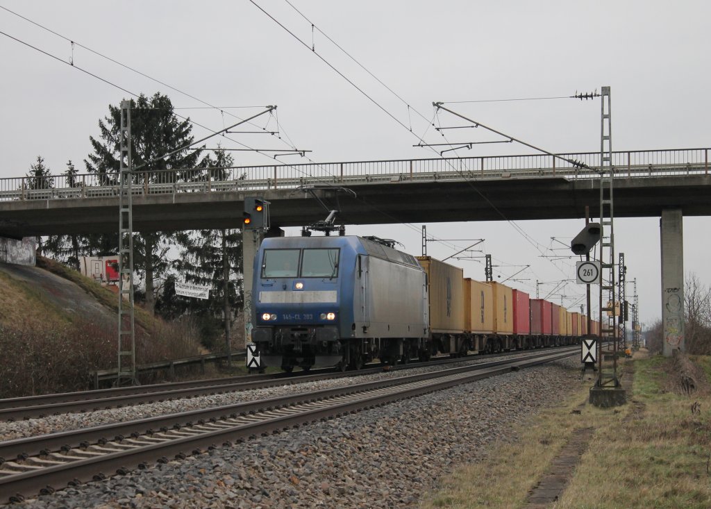 145-CL 203 von Crossrail am 02.03.2013 mit einem KLV hinter Mllheim (Baden).