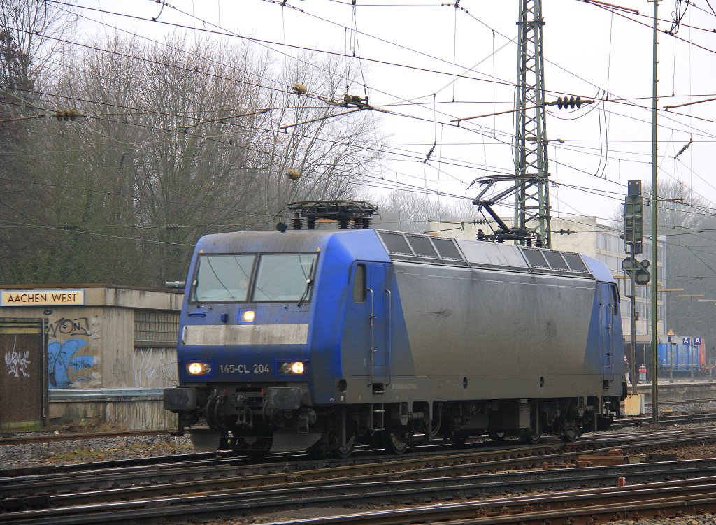 145 CL-204 von Crossrail rangiert in Aachen-West bei Wolken am 1.3.2012.