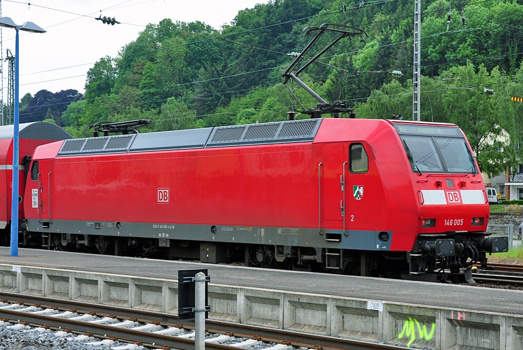 146 004-5 Lokportrait, Bf Remagen 27.05.2010