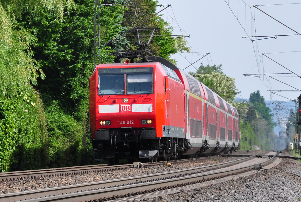 146 012 RE5 nach Emmerich in Bonn-Sd - 06.05.2011