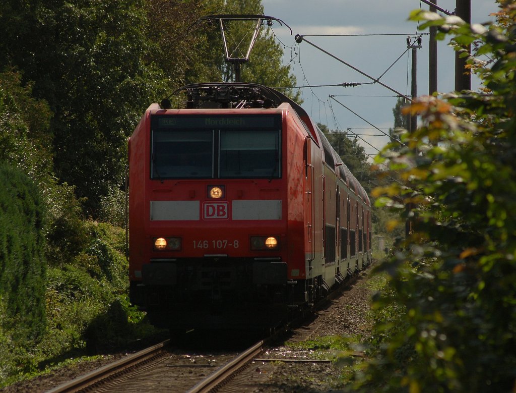 146 107-8 mit RE, Hannover - Norddeich in Norden. 01.09.2011