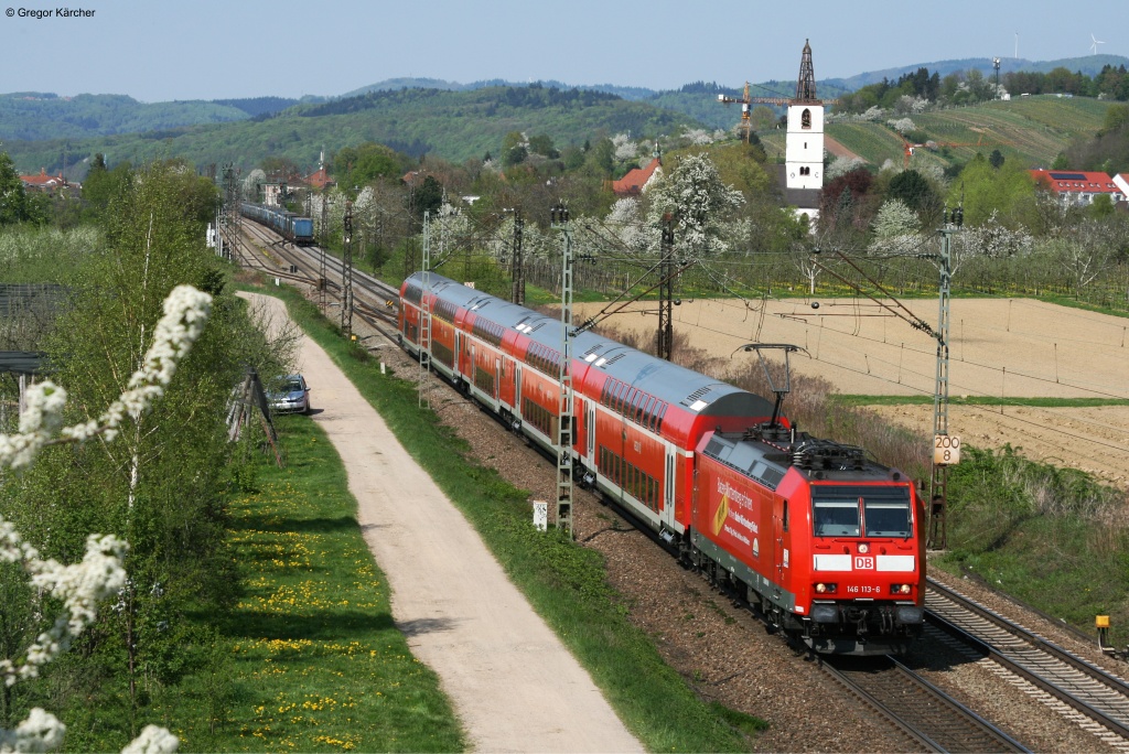 146 113-6  Baden-Wrttemberg erfahren  mit dem RE 5343 (Offenburg-Basel SBB) bei Denzlingen. Aufgenommen am 25.04.2013.
