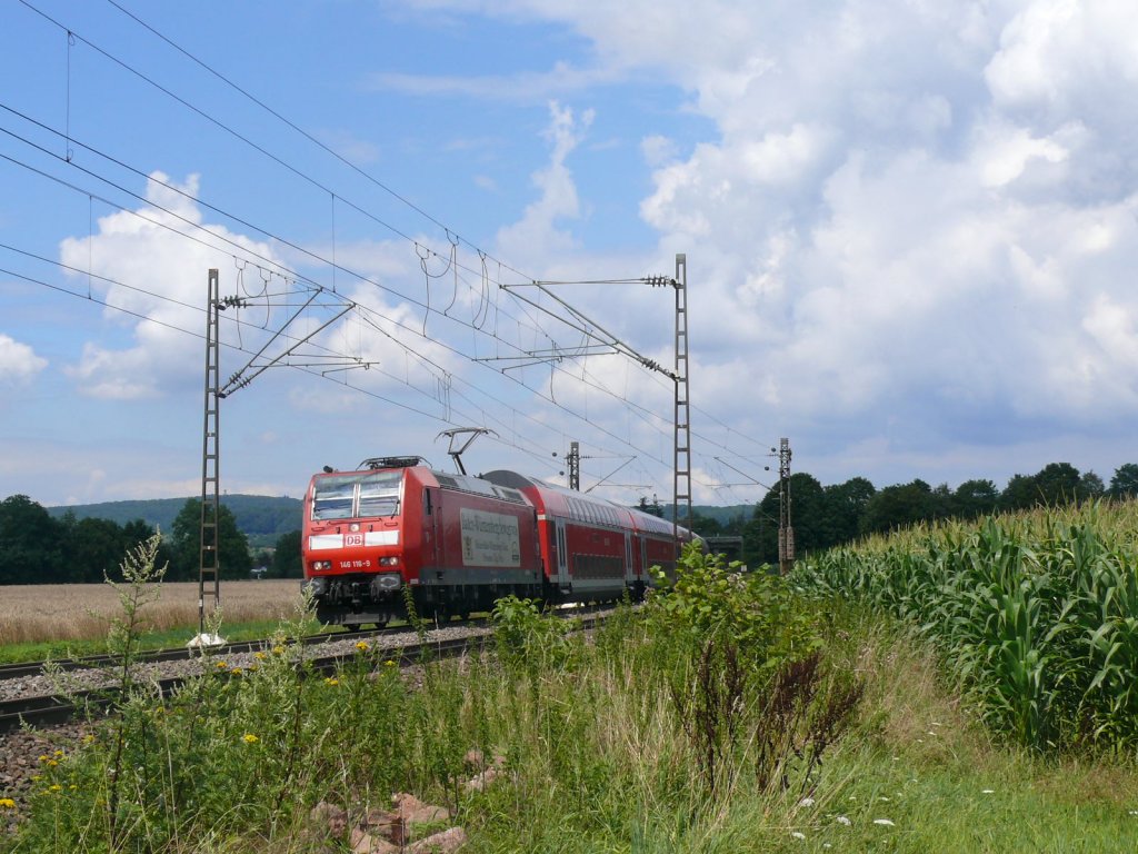 146 116 mit einem RE nach Basel Bad Bf auf dem Weg zum nchsten Halt in Denzlingen.30.7.10