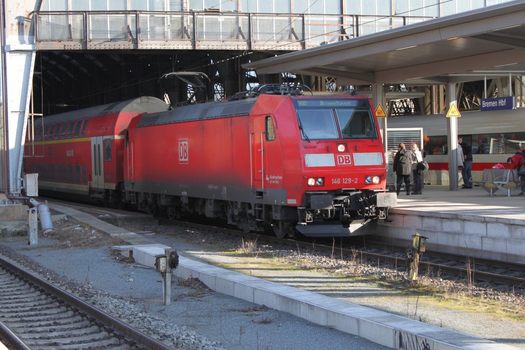 146 129-2 am 24.03.2013 mit RE nach Bremerhaven in Bremen Hbf Gleis 8