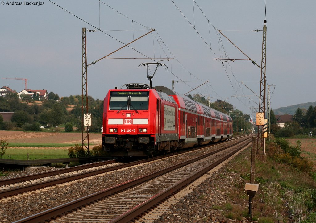 146 203-5 mit dem RE 19232 (Donauwrth-Mosbach-Neck arelz) am km 30,2 der Filstalbahn 19.9.09