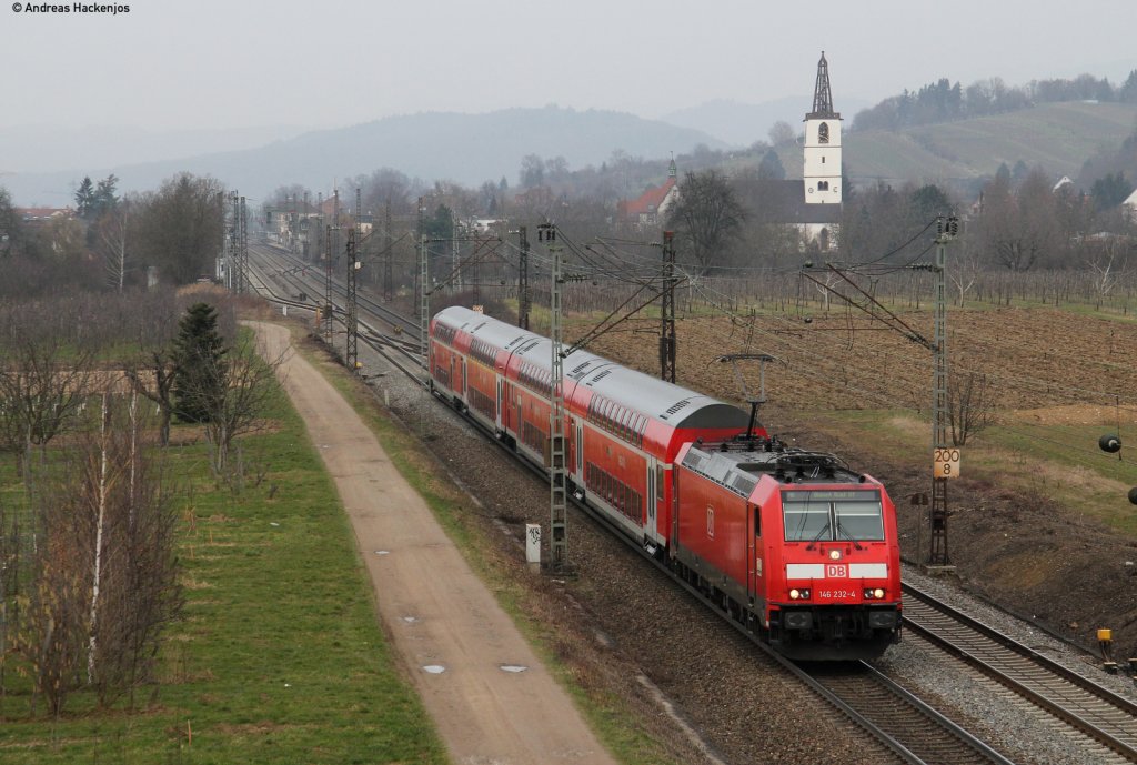 146 232-4 mit dem RE 5343 (Offenburg-Basel Bad Bf) bei Denzlingen 19.2.11