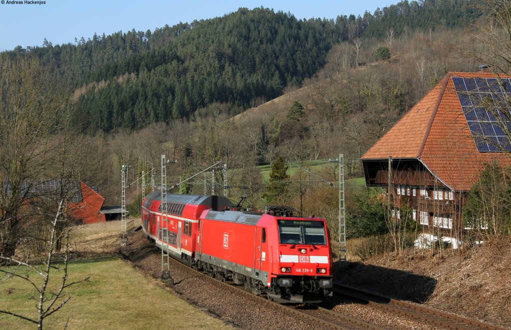 146 239-9  Hausach  mit dem IRE 5325 (Karlsruhe Hbf-Kreuzlingen) bei Gutach 22.3.12