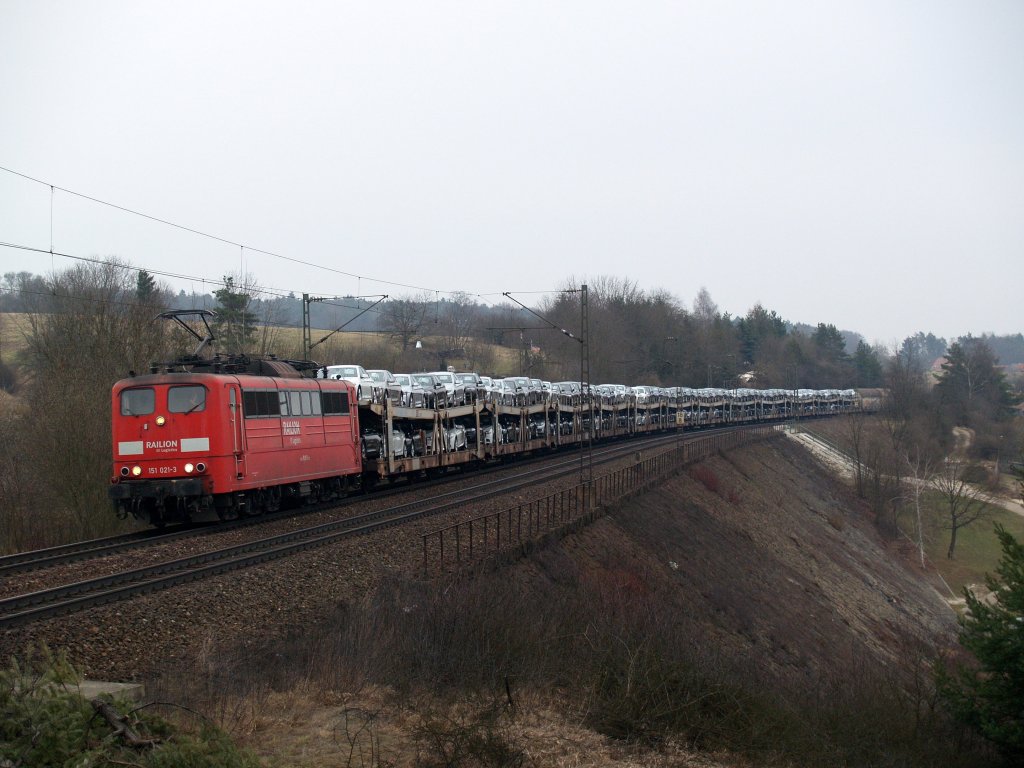 151 021 am 16.03.2011 bei Laaber