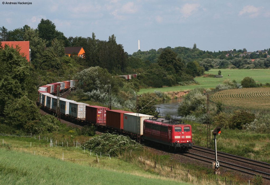 151 045-2 mit einem Containerzug gen Sden bei Elze 19.8.10