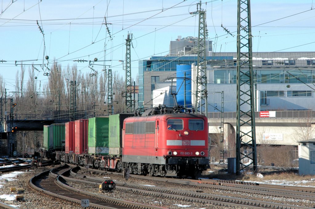 151 083 am 21.02.10 in M�nchen Ost