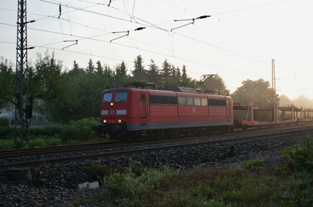 151 102-1 am 01.08.13 in den Morgenstunden Richtung Fulda.