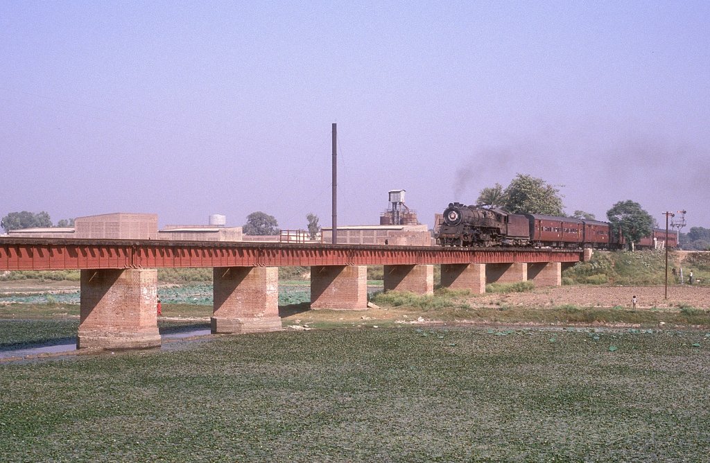  15105  Sultanpur  26.10.93