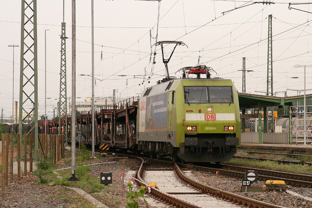 152 005-5 steht am 25.07.2008 abfahrbereit in Bietigheim-Bissingen.