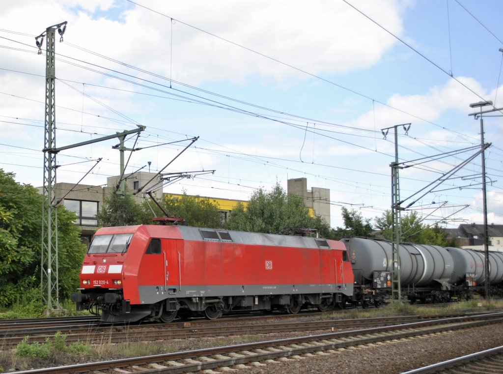 152 020 in Lehrte, am 22.07.2012.