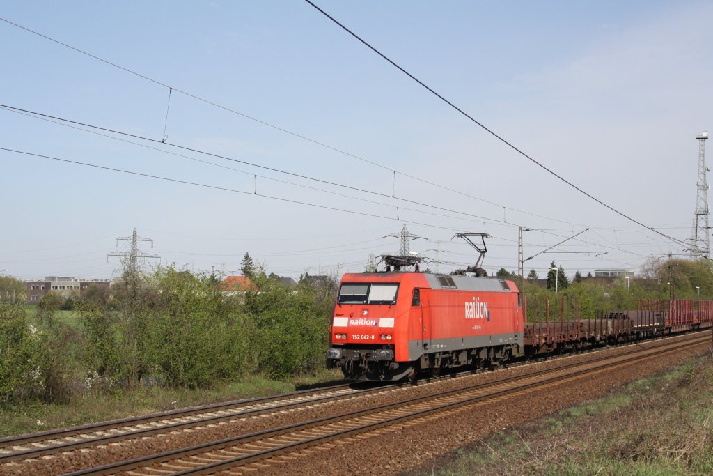 152 042-8, am 11.04.2011 in Ahlten