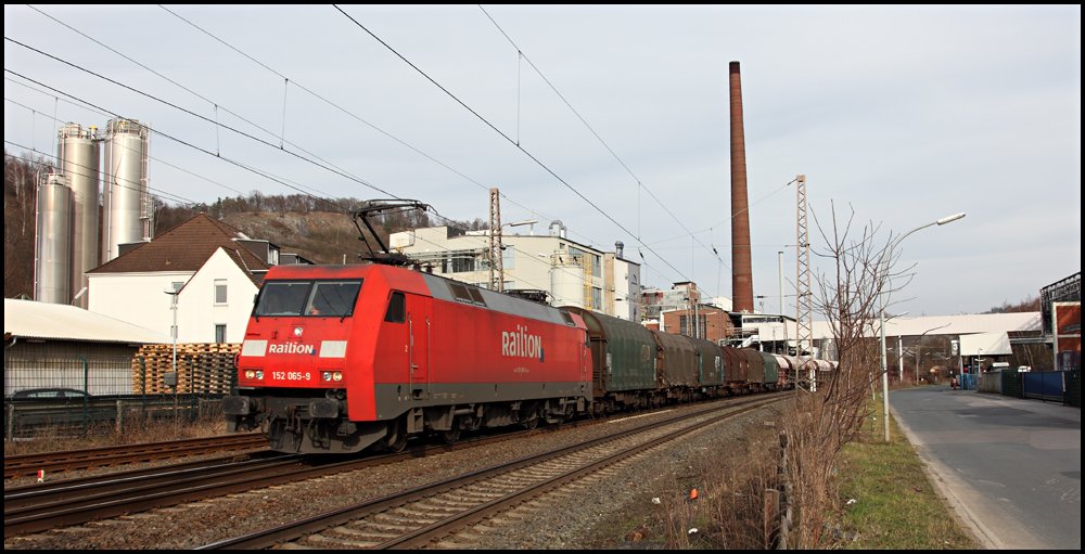 152 065 (9180 6152 065-9 D-DB) ist auf dem Weg in Richtung Hagen. (24.03.2010 in Letmathe)