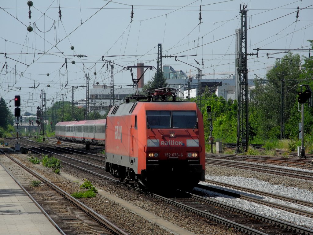 152 076 am 30.06.12 am Heimeranplatz