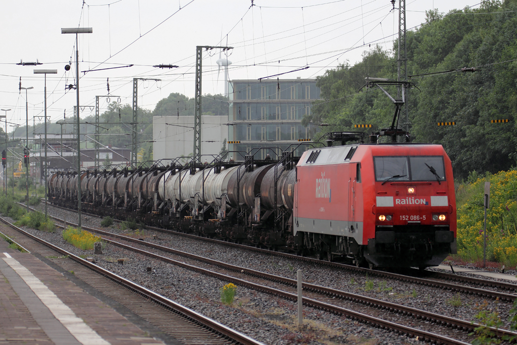 152 086-5 in Recklinghausen 27.6.2013