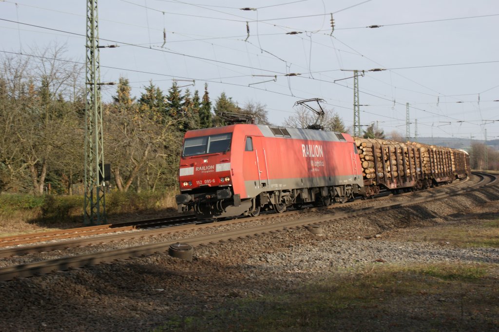 152 095-6 mit Gz kurz vor Fulda am 21.11.2009