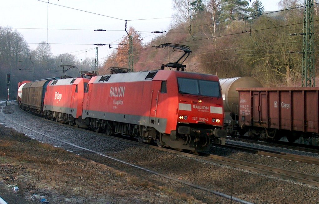 152 096-4 und eine weitere 152 mit einen Gz nahe Fulda (Rene)