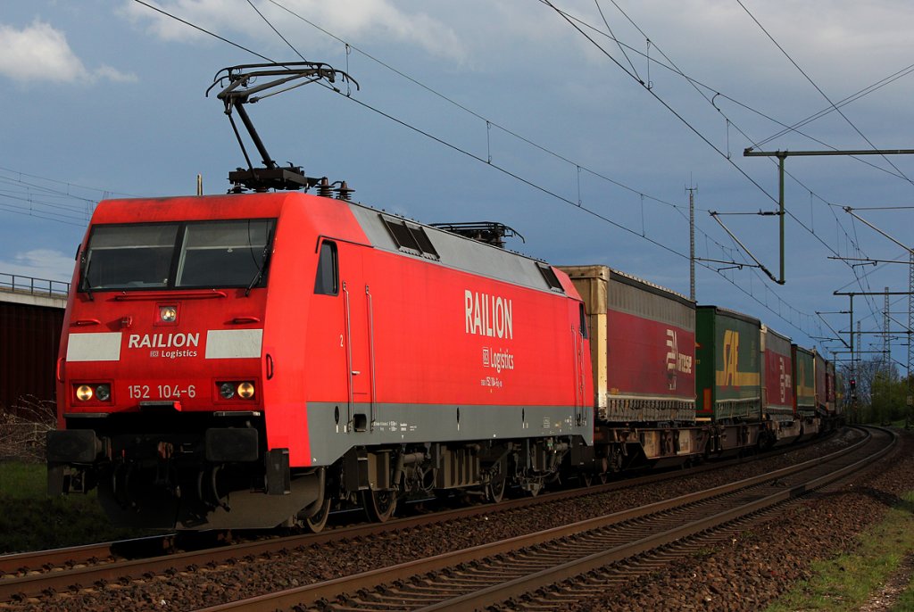 152 104-6 in Porz Wahn am 21.04.2012