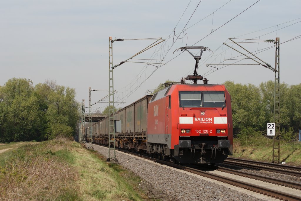 152 120-2  mit dem TEC 41600 in Bornheim am 24.04.2010