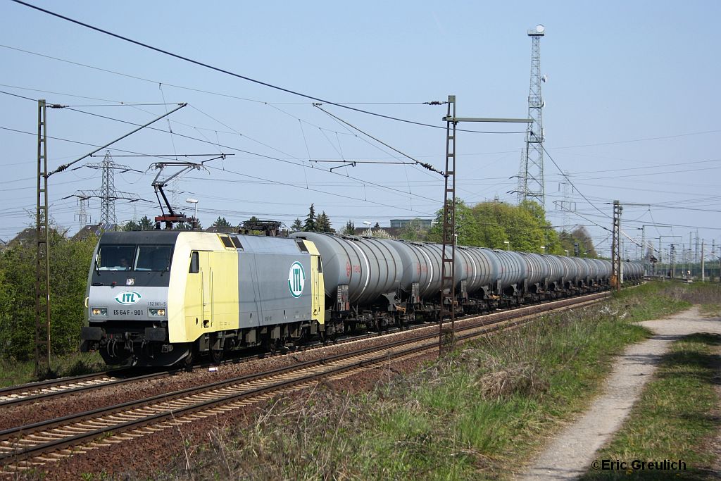 152 901 am 25.4.10 in Ahlten.