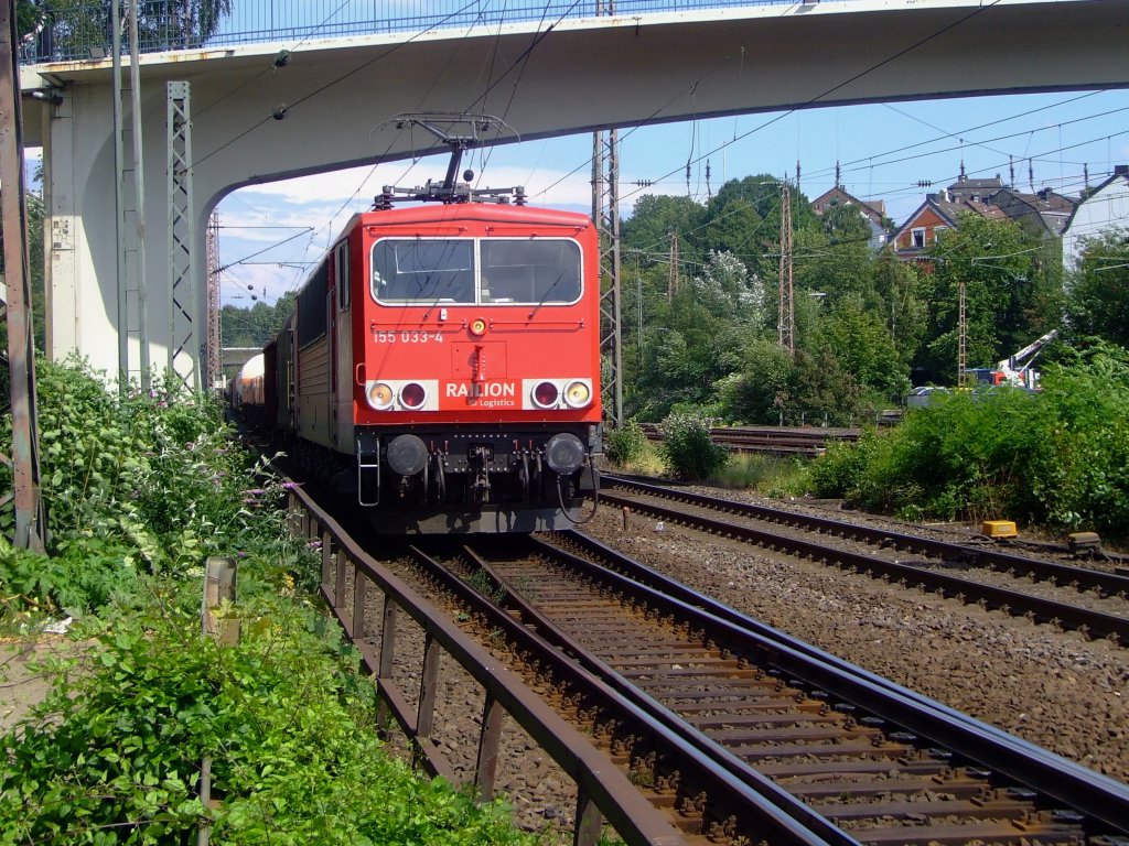 155 033-4 mit Gterzug am 20.07.2007 kurz vor dem Bahnhof Wuppertal-Oberbarmen.