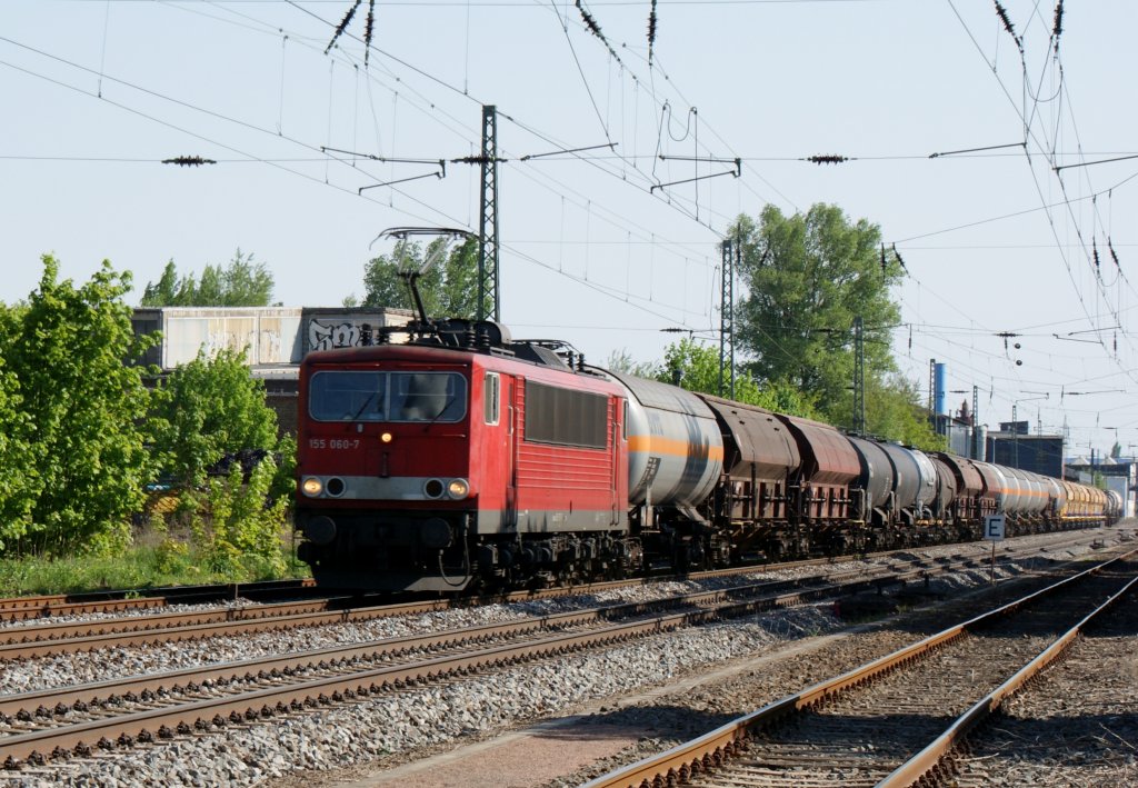 155 060-7 mit gem. Gz in Dessau am 30.04.2011