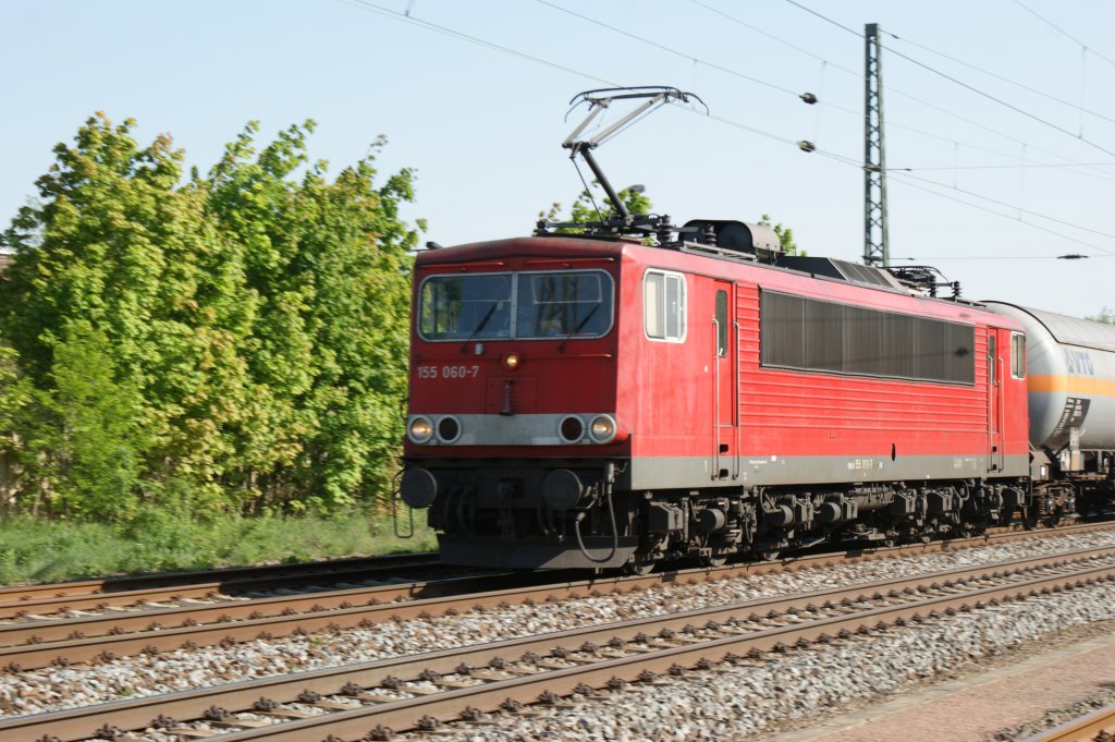 155 060-7 mit Gz in Dessau am 30.04.2011