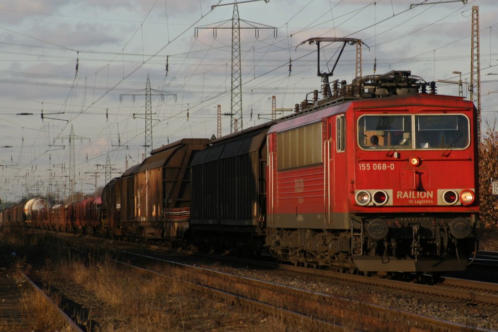 155 068-0 fhrt am 20.1.10 durch Ratingen-Lintorf