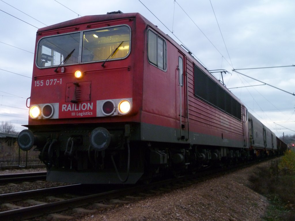 155 077-1 stand am 20.11.11 in Reichenbach/V. oberer Bahnhof zur Abfahrt bereit.