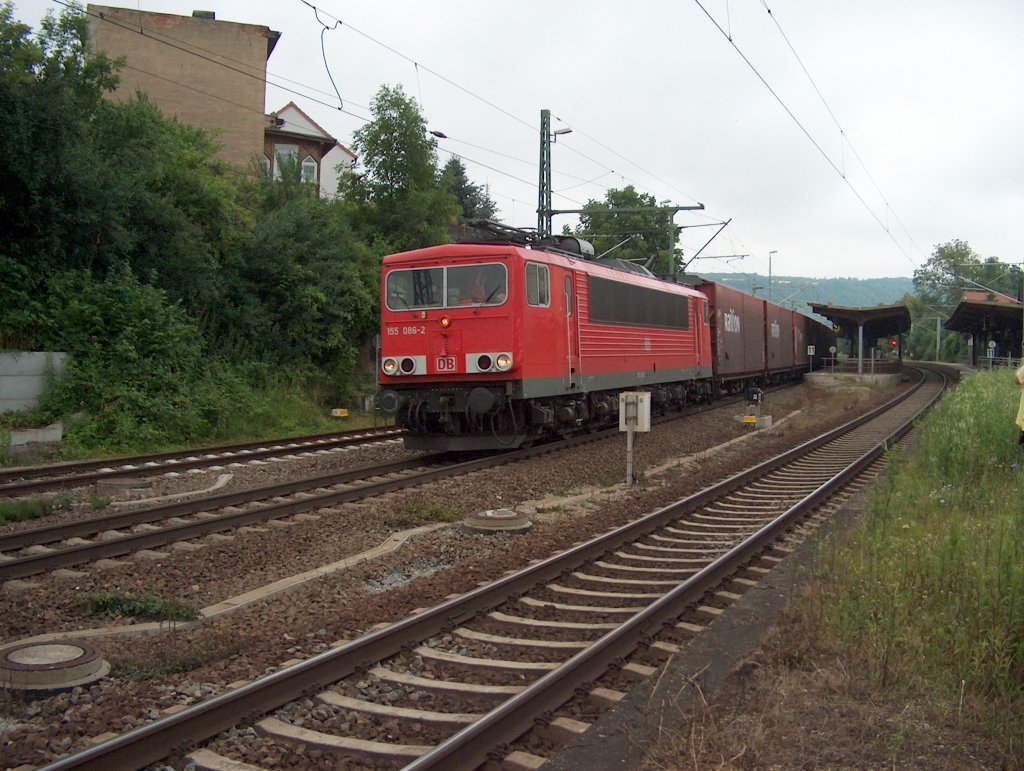 155 086-2 mit Groraumgterwagen in Bad Ksen (Rene)