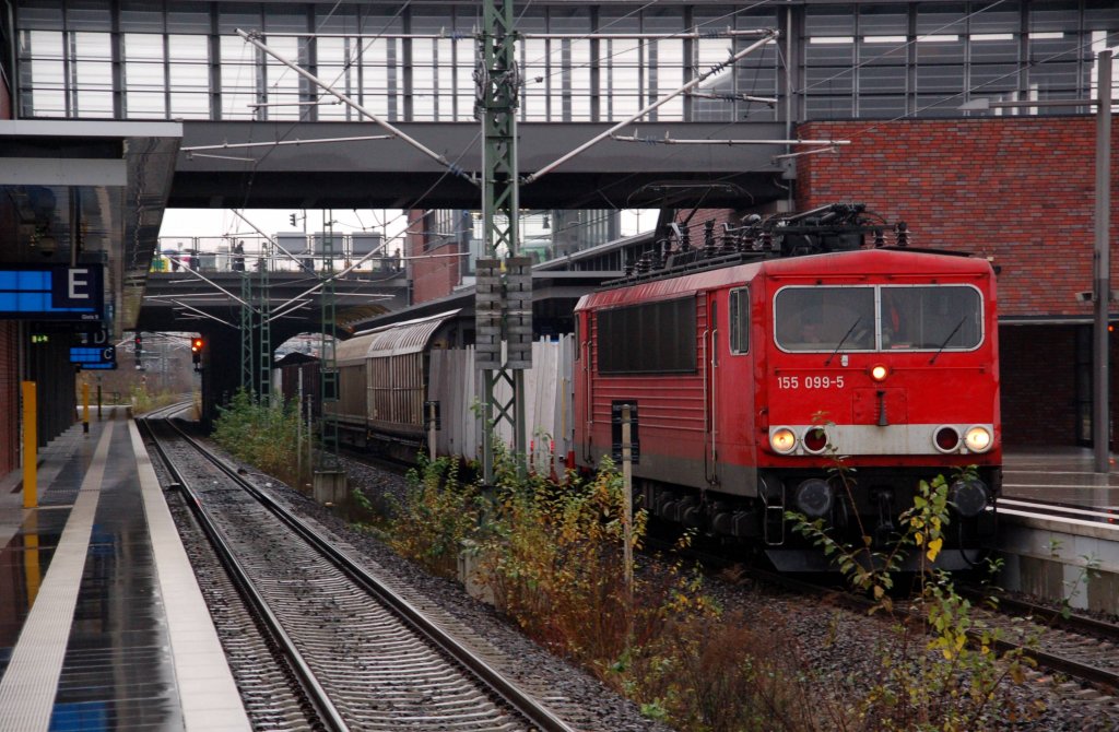 155 099 durchfhrt am 12.12.09 mit einem Gterzug den Gesundbrunnen