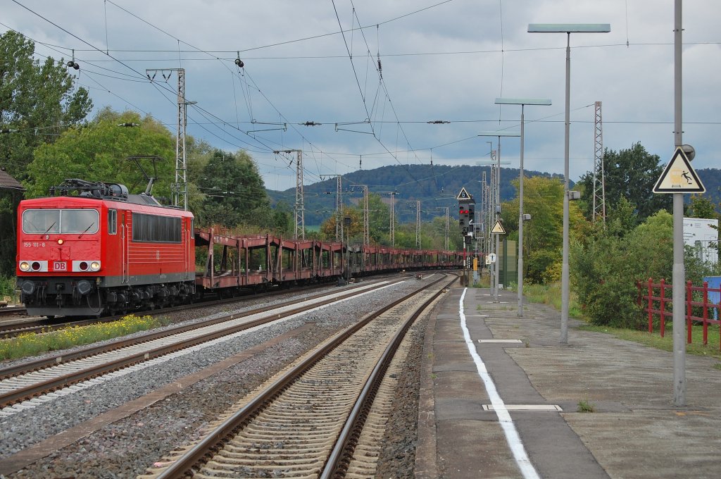 155 111-8 mit einem Autozug am 19.09.2011 in Kreiensen