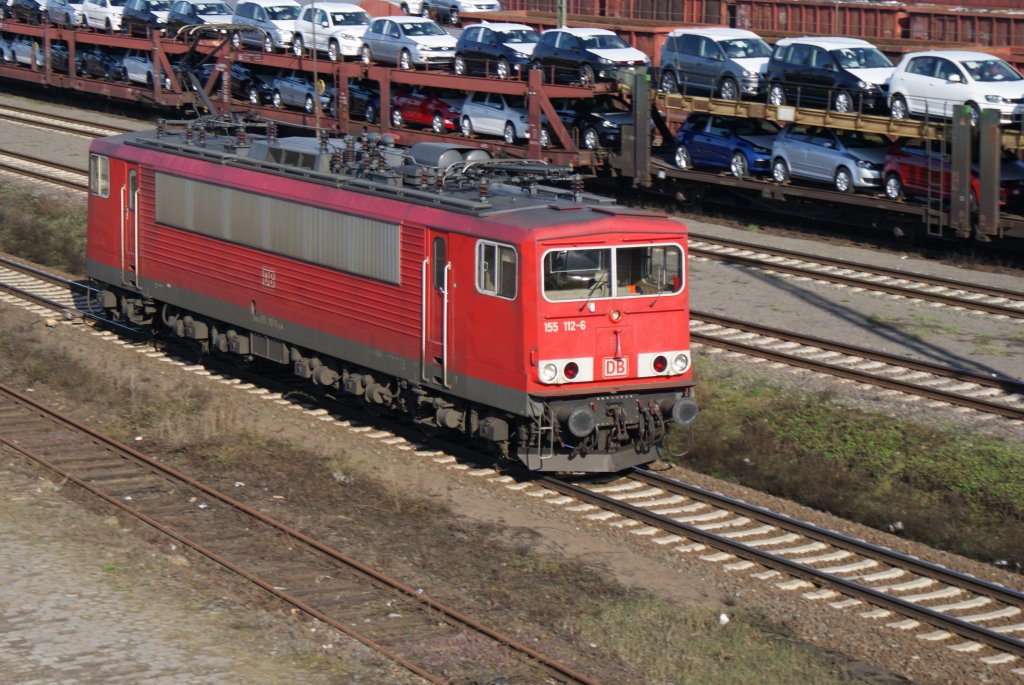 155 112-6 am 08.04.2010 auf dem Gterumgehungsgleis in Seelze.