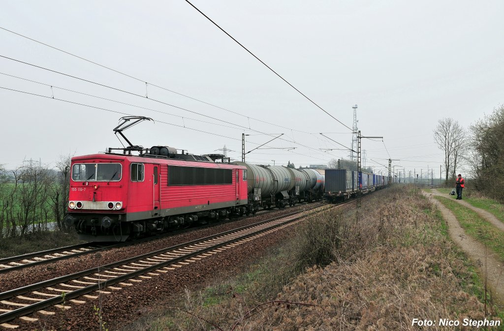 155 116-7 mit einem gemischten Gz gen Misburg (Ahlten 08.04.10)