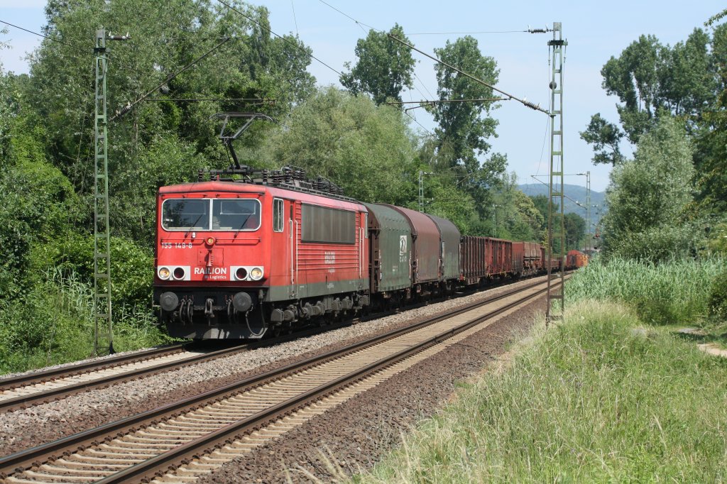 155 149-8 fuhr am 04.06.11 durch Unkel.